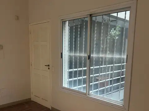 Departamento en Alquiler con 2 cocheras