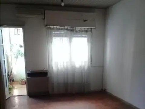 Avenida San Juan 1700, Piso 2