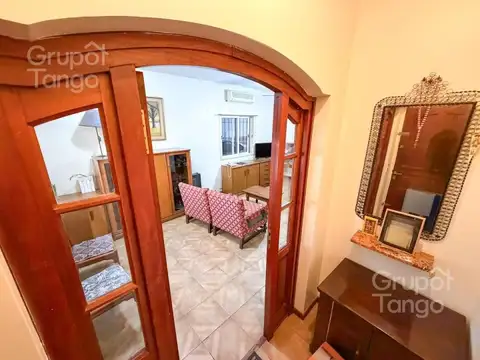 Washington 2899 , Piso 0