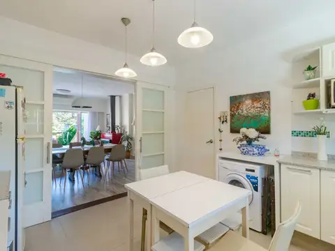 Venta Casa 3 dormitorios c/piscina en Malvín