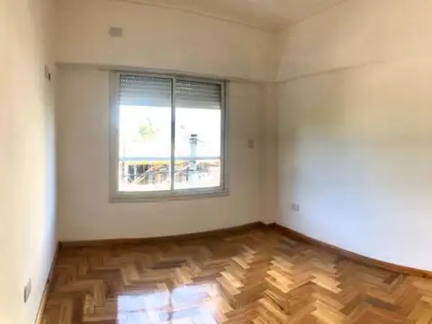 Departamento en Venta con 5 cocheras