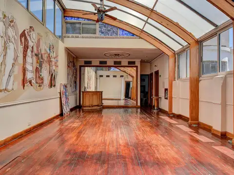 Hotel en Venta 80 años