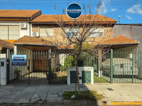 DUPLEX DE 4 AMB CON JARDIN EN OLIVOS