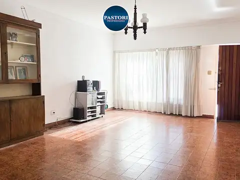 Casa en Venta en Olivos, USD 220.000