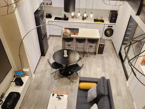 Ph Único !! con Terraza, Quincho Equipado y Patio