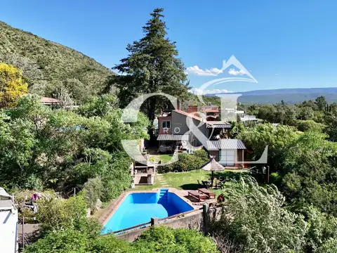 Casa 6 ambientes con 1 baño