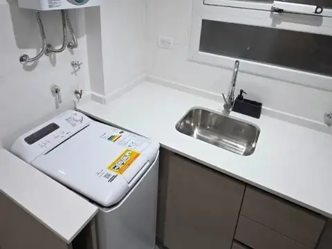 Venta departamento 2 amb a la calle Plaza Colon