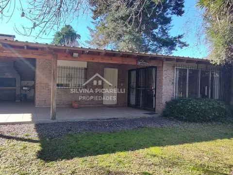 Casa Chalet  en Venta en Barrio Parque Sakura, Exaltación de la Cruz, G.B.A. Zona Norte