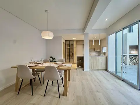 Depto Tipo Casa en Venta de 3 dormitorios