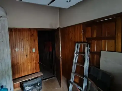 Colon 700 , Piso No definido