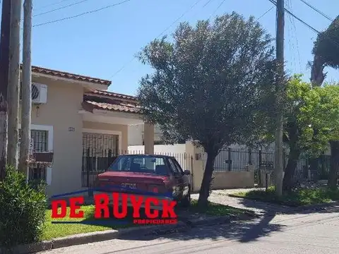 Casa en Venta en Quilmes Oeste