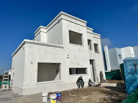 El Cantón, Barrio Norte. Libertad 300
