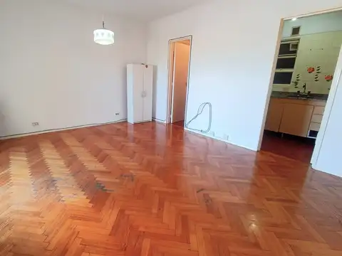 Estrada 1000, Piso 5