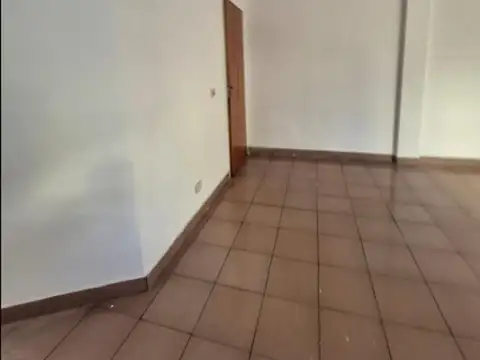 Depto Tipo Casa en Venta en Ezpeleta Este, USD 78.990