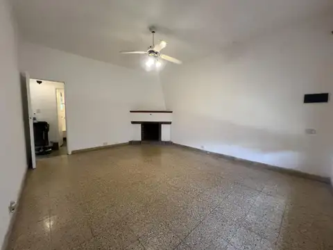 Casa en Alquiler de 3 dormitorios
