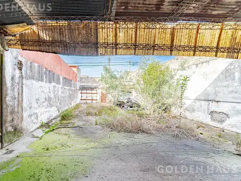 Terreno en Venta 25  mts Fondo