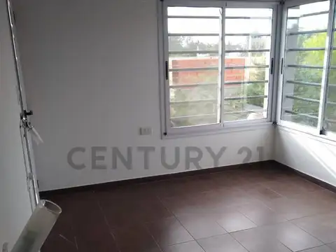 Casa en Venta en Villa Parque Sicardi, USD 98.000
