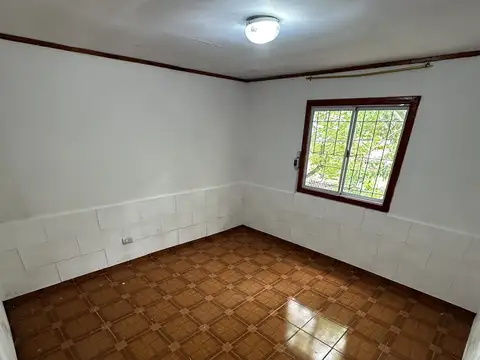 Depto Tipo Casa en Alquiler de 2 dormitorios