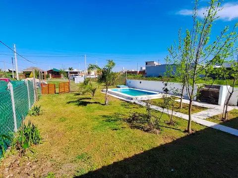 Casa 3 ambientes con 1 baño