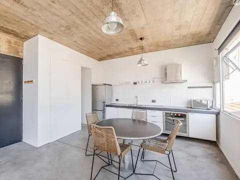 Depto Tipo Casa 2 ambientes con 1 baño