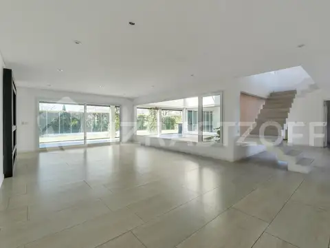 Casa en Venta en Ayres Plaza, USD 760.000