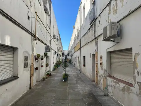 VENTA DEPTO 3 AMB FLORESTA CON PATIO APTO CREDITO