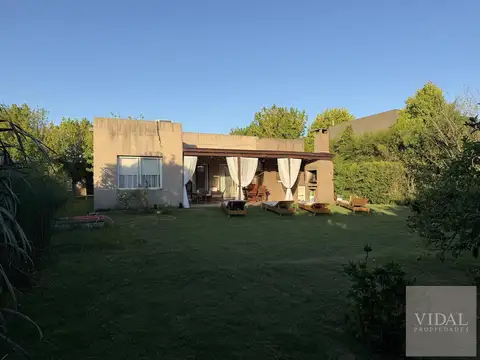 Casa en Venta en Pilar, USD 210.000