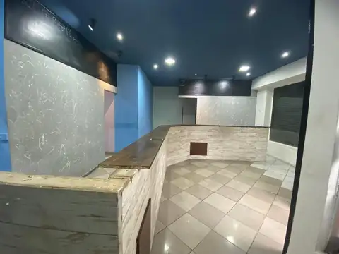 Local en Alquiler en Quilmes, $ 700.000