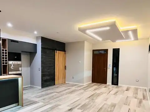 VENTA CASA (EN POZO) 3 DORMITORIOS - B° RINCÓN DEL RÍO, NEUQUÉN