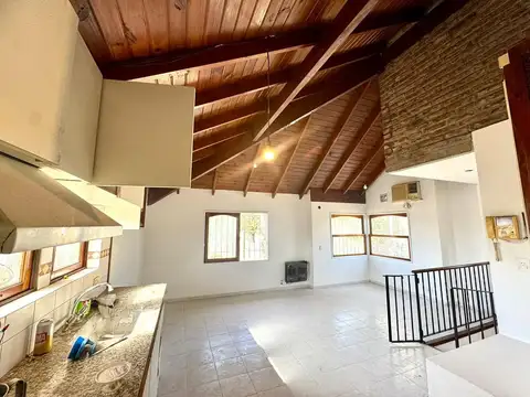 Depto Tipo Casa en Alquiler al Noreste