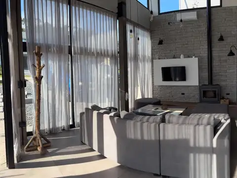 Casa en Venta en Barrancas De San Benito, USD 300.000