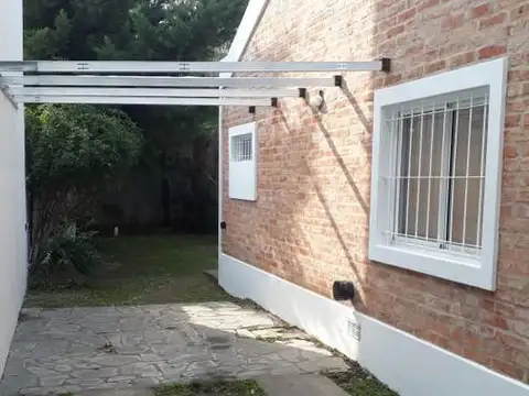 Casa en Alquiler en City Bell, $ 1.000.000