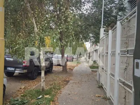 Depto Tipo Casa en Alquiler de 3 ambientes