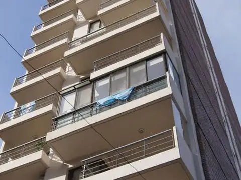 VENTA Departamento 2 Dormitorios con Cochera en Abasto, Rosario