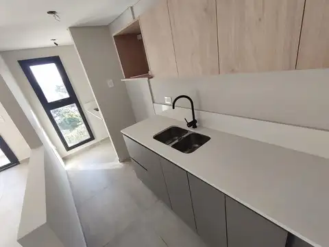 Departamento en Venta en Lanús Oeste, USD 119.000