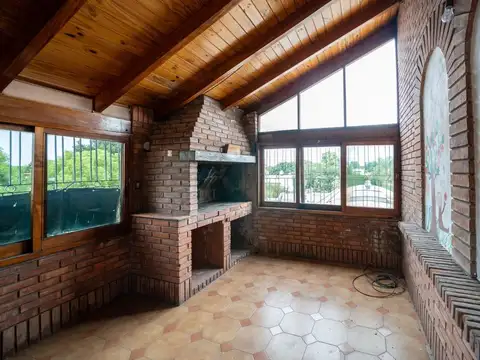 Departamento 2 dormitorios Piso exclusivo Escalera