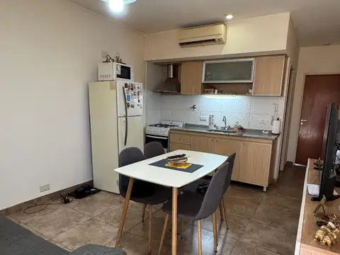 DEPARTAMENTO 2 AMBIENTES EN VENTA CON BALCON