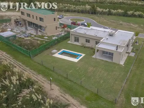 Casa en El Naudir MB