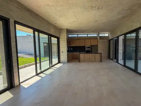 Casa en Venta en Tandil, USD 650.000