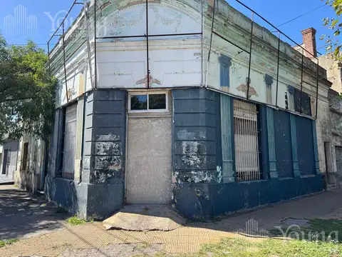 Excelente terreno en esquina en Venta en Avellaneda