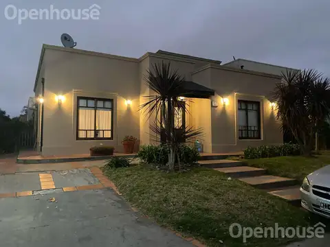 VENTA-EXCELENTE CASA EN BARRIO EL HORNERO-APTA CREDITO