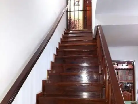 Depto Tipo Casa en Venta 7 años