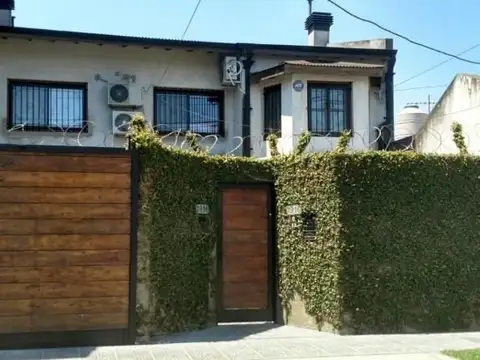 PH 4 AMBIENTES CON COCHERA APTO CREDITO