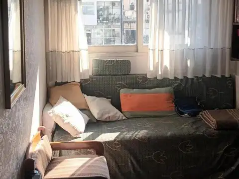Departamento en venta - 2 Dormitorios 1 Baño - Caballito