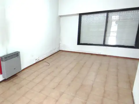 Casa en Alquiler en Burzaco, $ 800.000