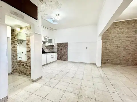 Venta PH tipo CASA 2 1/2 Amb. Apto Crédito