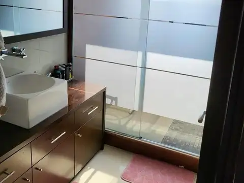 Departamento en Venta con 3 cocheras
