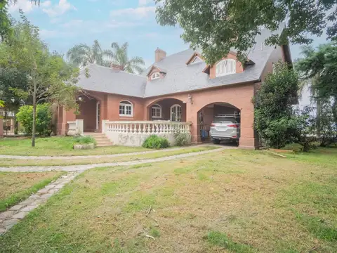 Av. Alte. Brown 6587