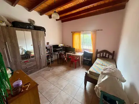 VENTA/PERMUCA CASA C/PILETA ZONA SUR APTA CREDITO