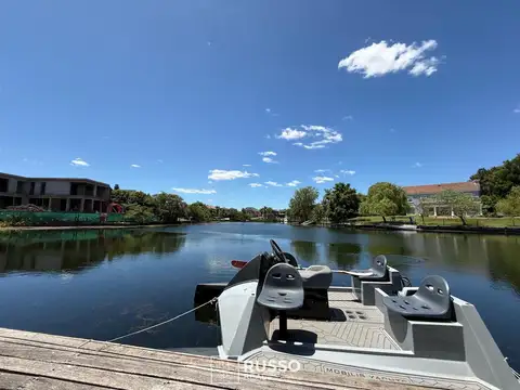 ALQUILER CASA 4 DORM EN SUITE AL LAGO - LOS CASTORES - NORDELTA